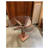 Propeller with glass top table 20ï¿½ T