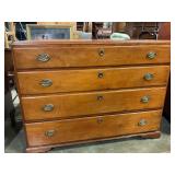 46ï¿½x20ï¿½ antique dresser