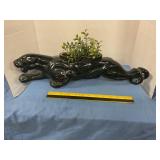 Panther planter