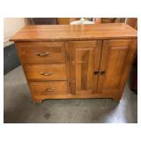 40ï¿½x16ï¿½x29ï¿½ cabinet w/24ï¿½ drop leaf
