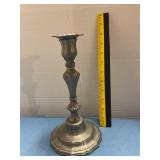 Metal candlestick holder