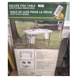 BASS PRO DELUXE FISH TABLE