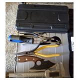 ULU KNIFE ,CALIBER, TOOLS ULU KNIFE ,CALIBER, TOOLS