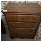 4 DRAWER CHEST OF DRAWERS 4 DRAWER CHEST OF DRAWERS