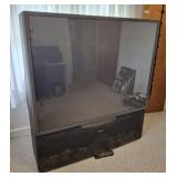 60 IN TOSHIBA PROJECTION TV 60 IN TOSHIBA PROJECTION TV