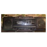 JVC PC-V33 STEREO SYSTEM JVC PC-V33 STEREO SYSTEM