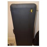 RIC RICKENBACKER GUITAR CASE RIC RICKENBACKER GUITAR CASE
