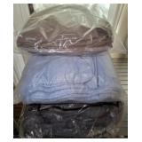 FLEECE TYPE THROW FLEECE TYPE THROW