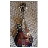 8 STRING MANDOLIN WITH CASE 8 STRING MANDOLIN WITH CASE