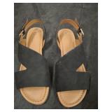COMFORT SANDALS SIZE 10