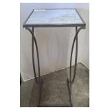 METAL BASE MIRRORED TOP TABLE