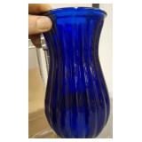 BLUE DECORATIVE FLOWER VASES