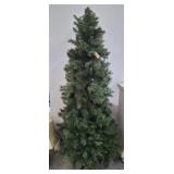 6.5 FT CHRISTMAS TREE-UNLIT