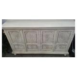 PAINTED 4 DOOR CABINET