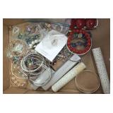 COSTUME JEWELRY, TRAY LOT