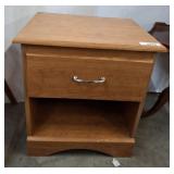1 DRAWER NIGHT STAND