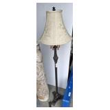 METAL BASE FLOOR LAMP
