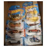 HOTWHEELS MINIATURE DIE CAST CARS