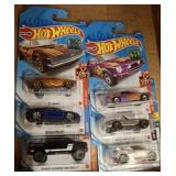 HOTWHEELS MINIATURE DIE CAST CARS