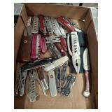 ASSORTED POCKET KNIVES