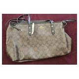 COACH LEATHER PURSE