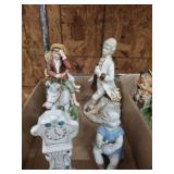 FIGURINES, TRAY LOT