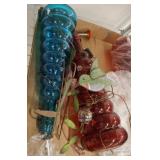 DECORATIVE HUMMING BIRD FEEDERS