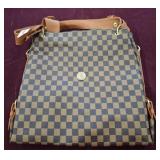 DESIGNER PURSE