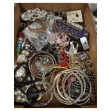 ASSORTED COSTUME JEWELRY