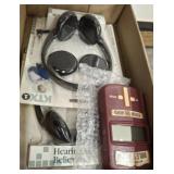 HAND HELD GAME AND HEAD PHONES