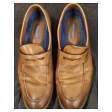 VINCE CAMUTO SIZE 13 LOAFERS