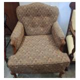 UPHOLSTERED ARMCHAIR W/ QUEEN ANNE LEGS