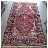 AREA RUG