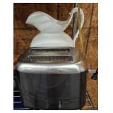 CERAMIC PITCHER AND TOASTER