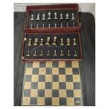 CHESS SET