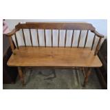 MAPLE SPINDLE BACK BENCH
