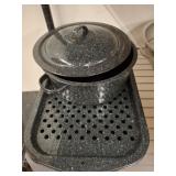 AGATE ROASTING PAN, POT