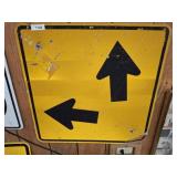 ARROWS ROAD SIGN