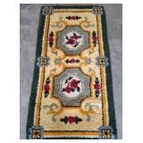 AREA RUG