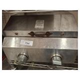 STAINLESS STEEL 2 BURNER GRILL