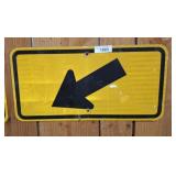 ARROW ROAD SIGN