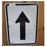 ARROW ROAD SIGN
