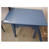 PAINTED ACCENT TABLE