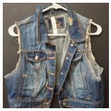 Vanity Distressed Denim Vest, Size Large on clothe