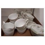 Mikasa Fine China Monet 207 Tea Set
