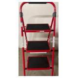 Three-Step Folding Ladder with Rubberized Treads