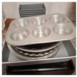 Metal Baking Pans and Molds
