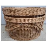 Round Woven Lidded Basket with Side Handles