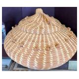 Handwoven Sweetgrass Basket with Lid 22x12