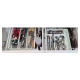 Kitchen Contents from 6 Drawers